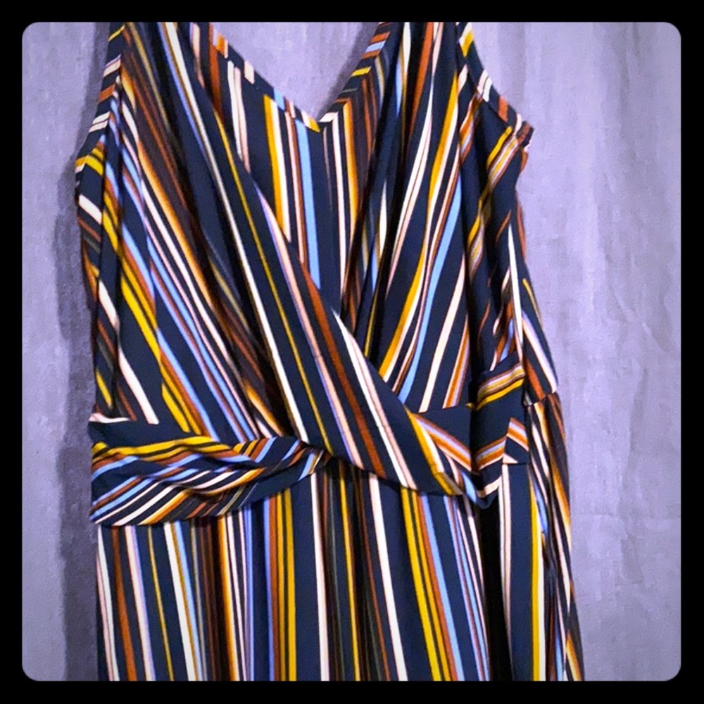 Jumper with pockets